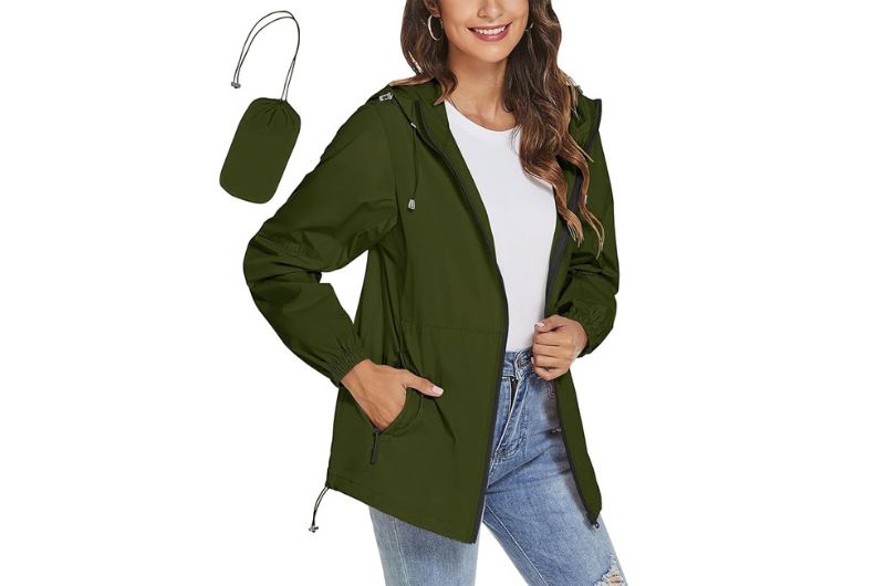 Windbreakers for Travel: Stylish Comfort Essentials 2 1 2