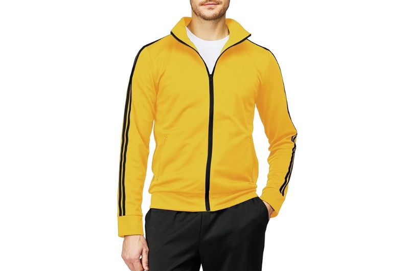 Customer Reviews on Windbreakers: Honest Feedback 3 2 4